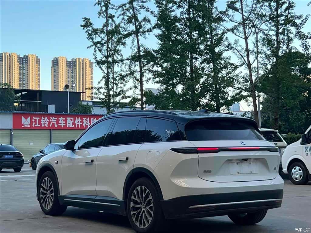 NIO ES6, 2024 9