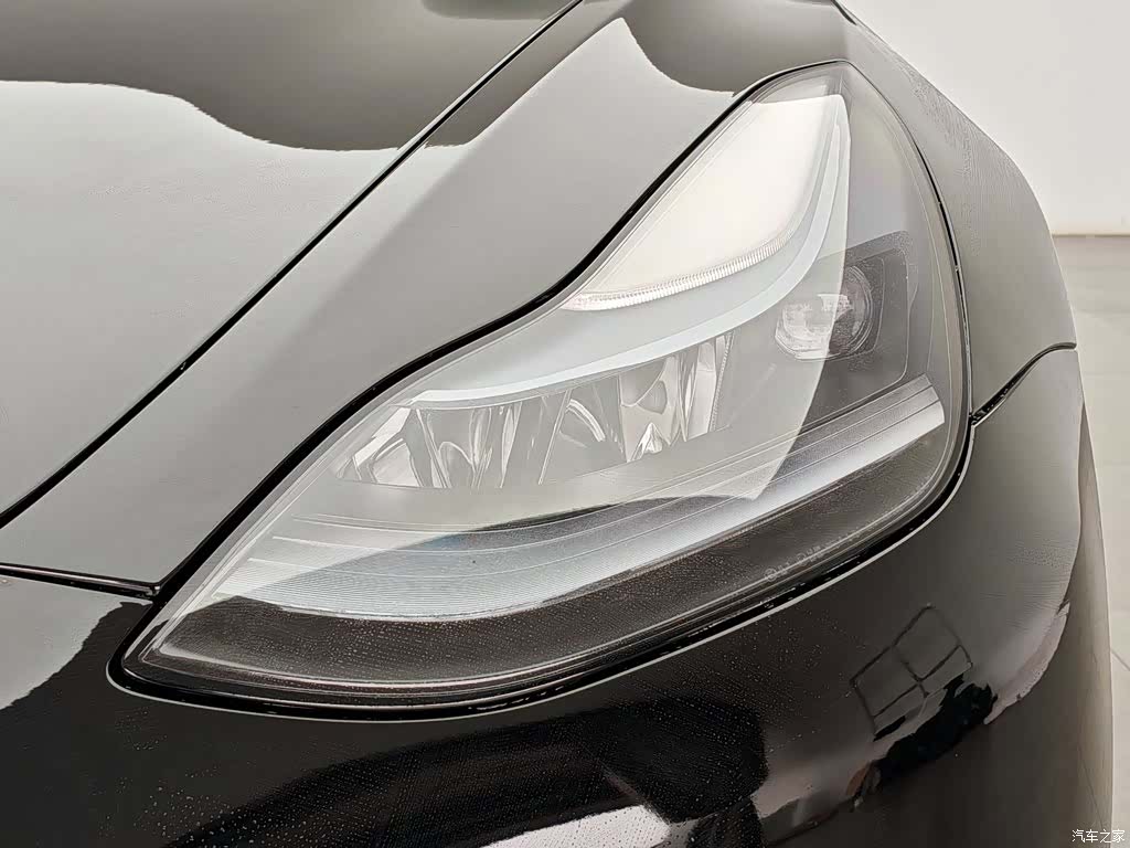 Tesla Model 3, 2023 7