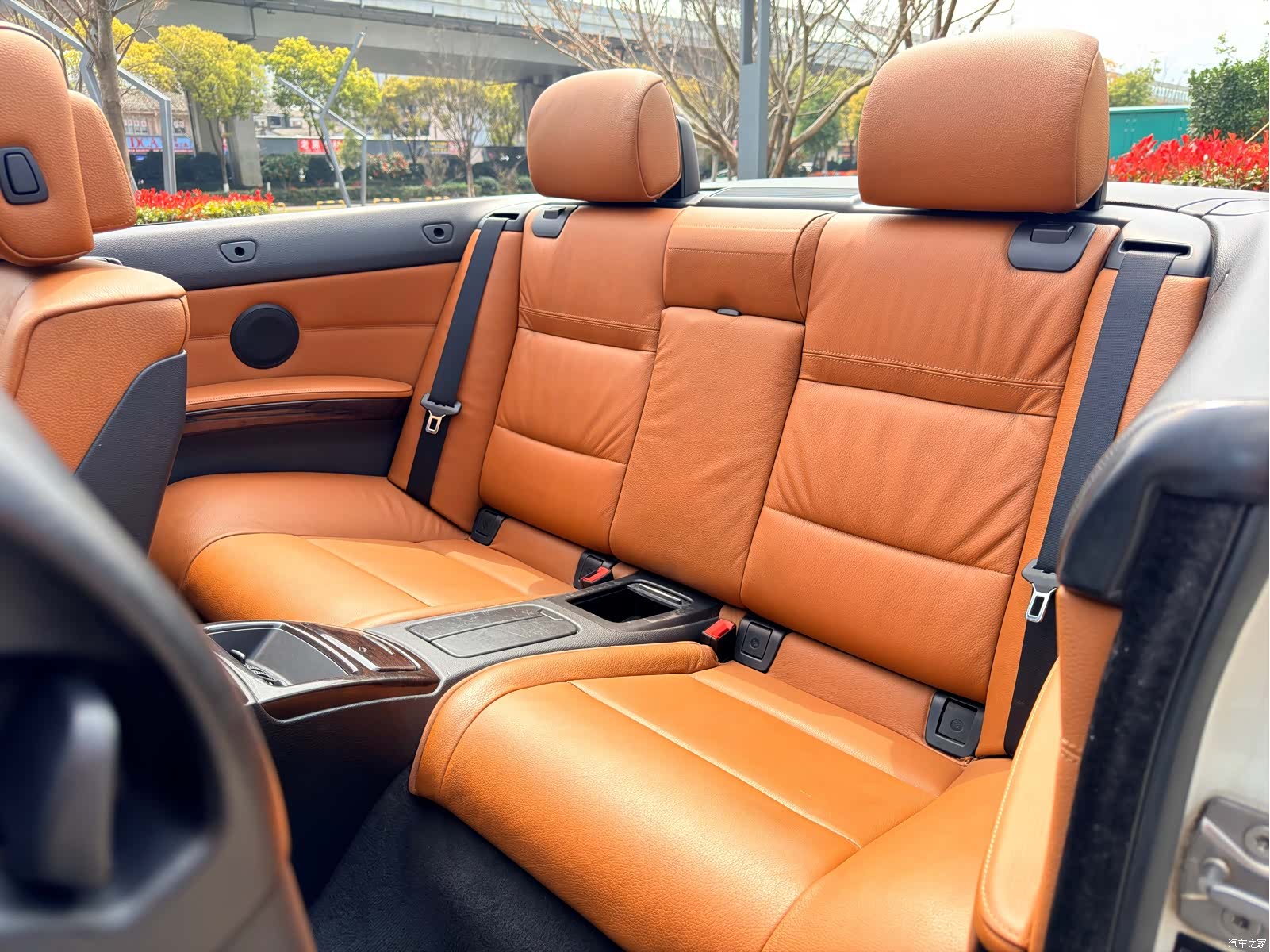 BMW 3 Series, 2012 11
