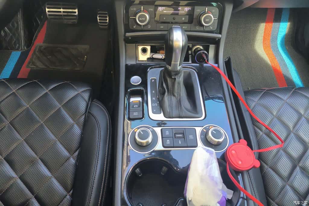 Volkswagen Touareg, 2017 16