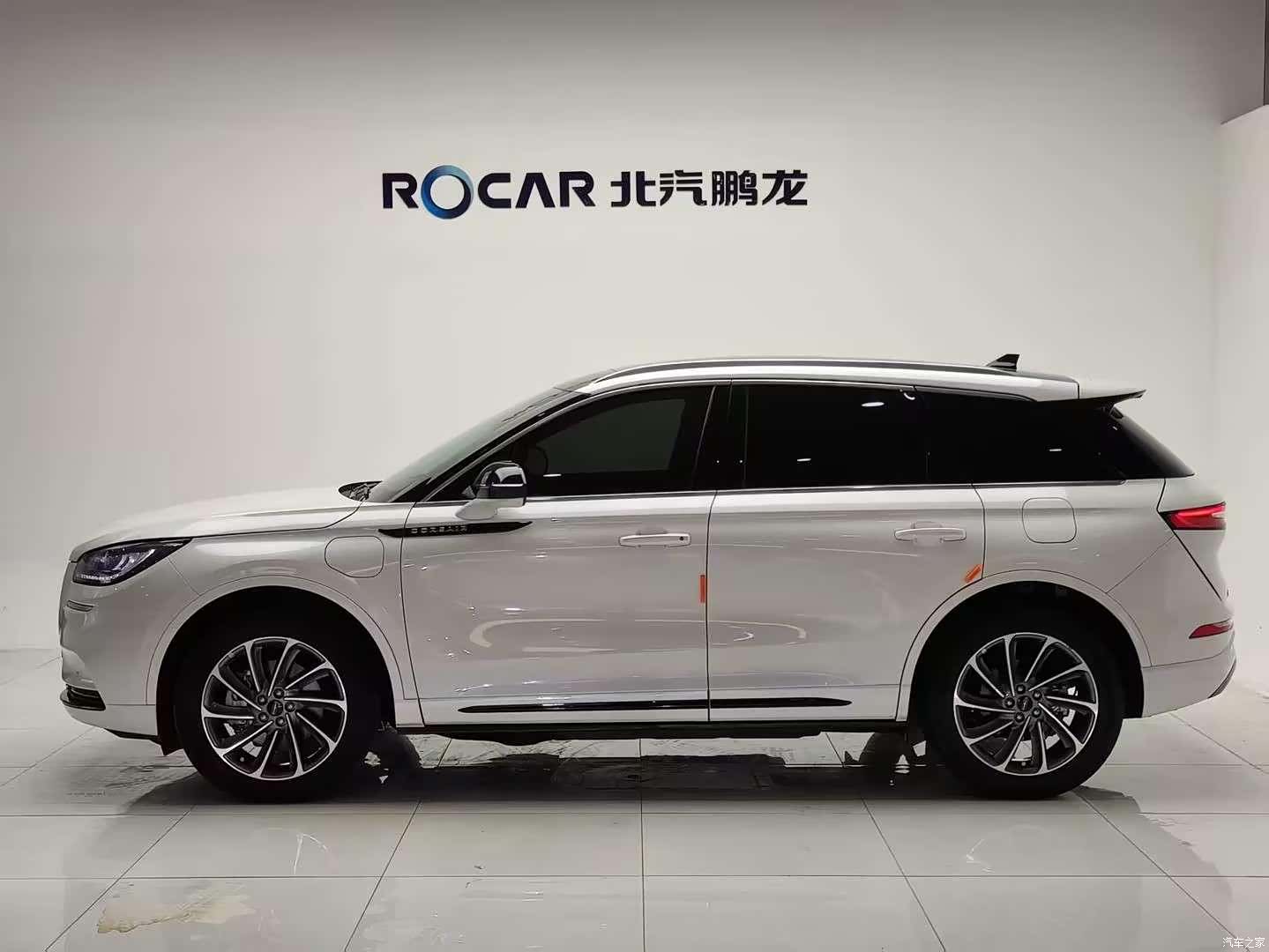Lincoln Corsair, 2022 3