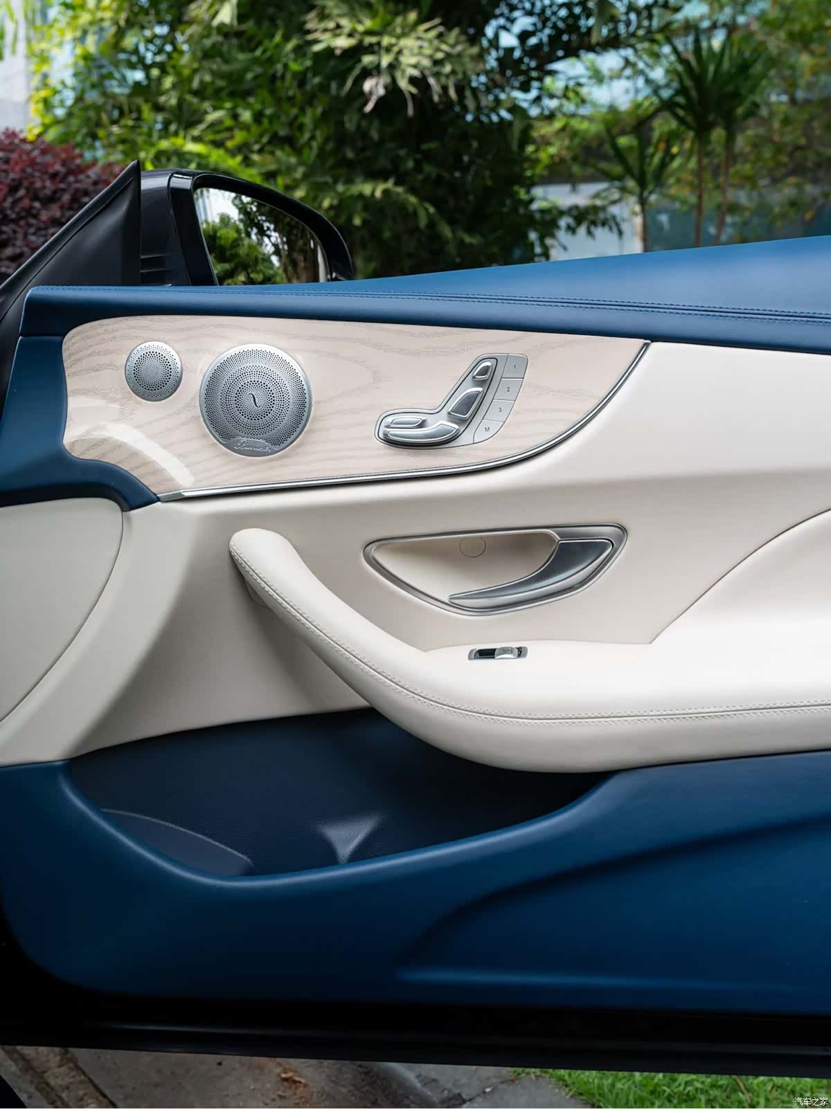 Mercedes-Benz E-Class, 2023 9