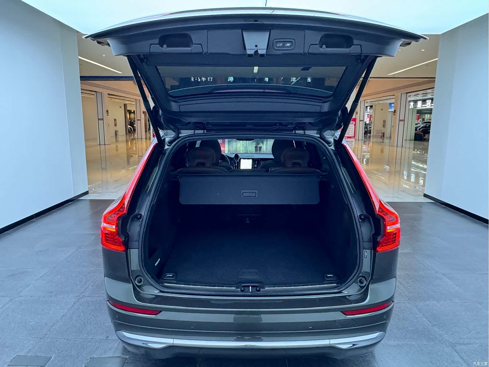 Volvo XC60, 2021 12