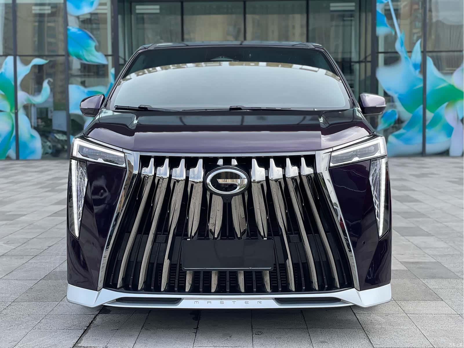 Trumpchi M8, 2023 2