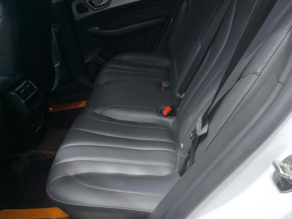 Roewe RX5, 2021 17