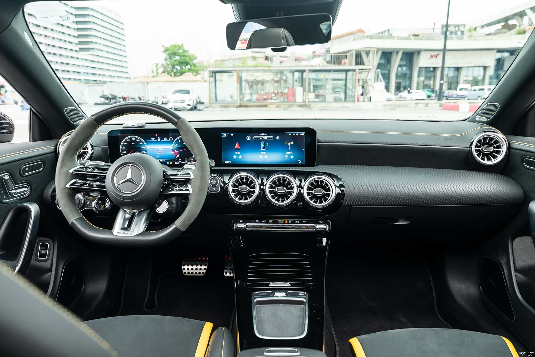 Mercedes-Benz CLA, 2024 6