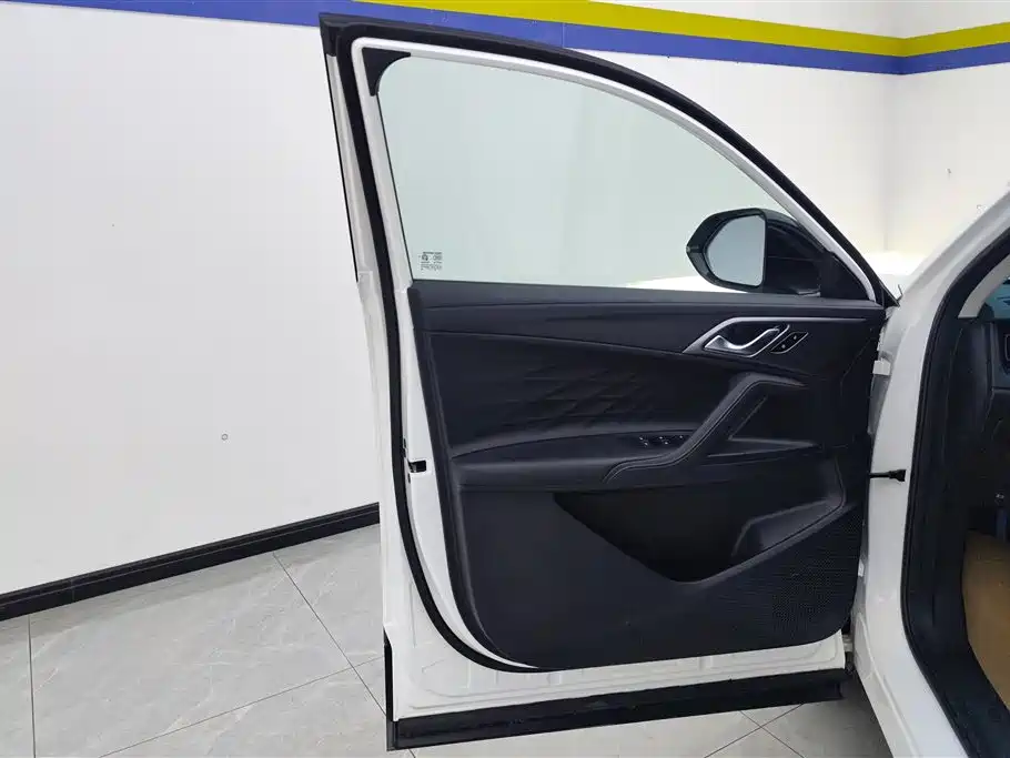 Roewe RX5 Roewe RX5