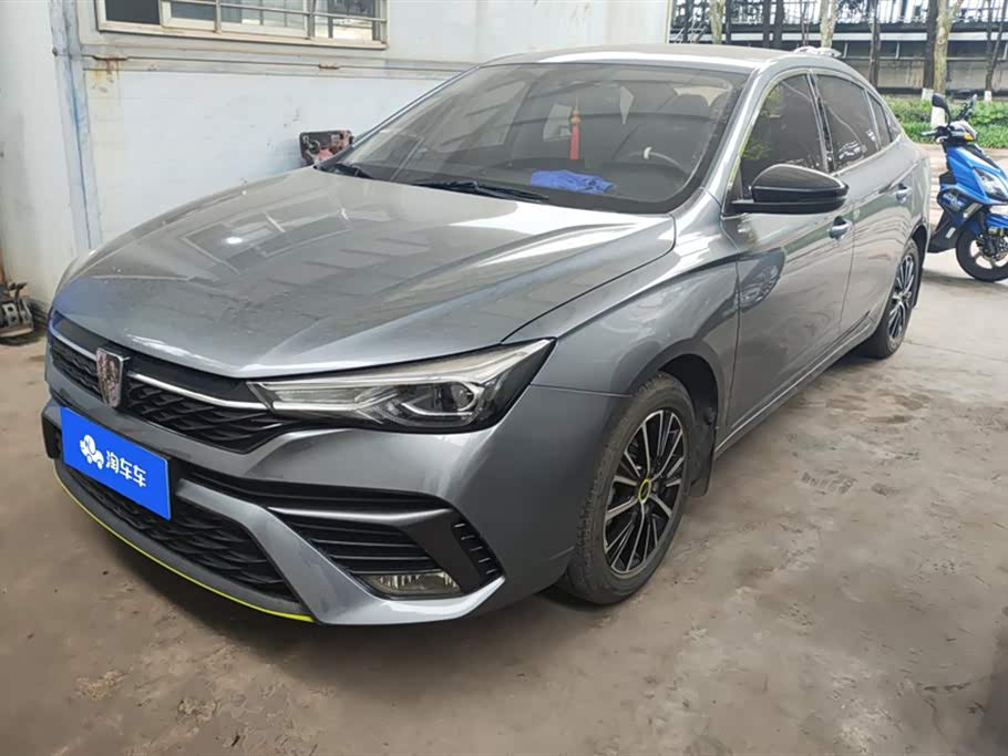 Roewe i5