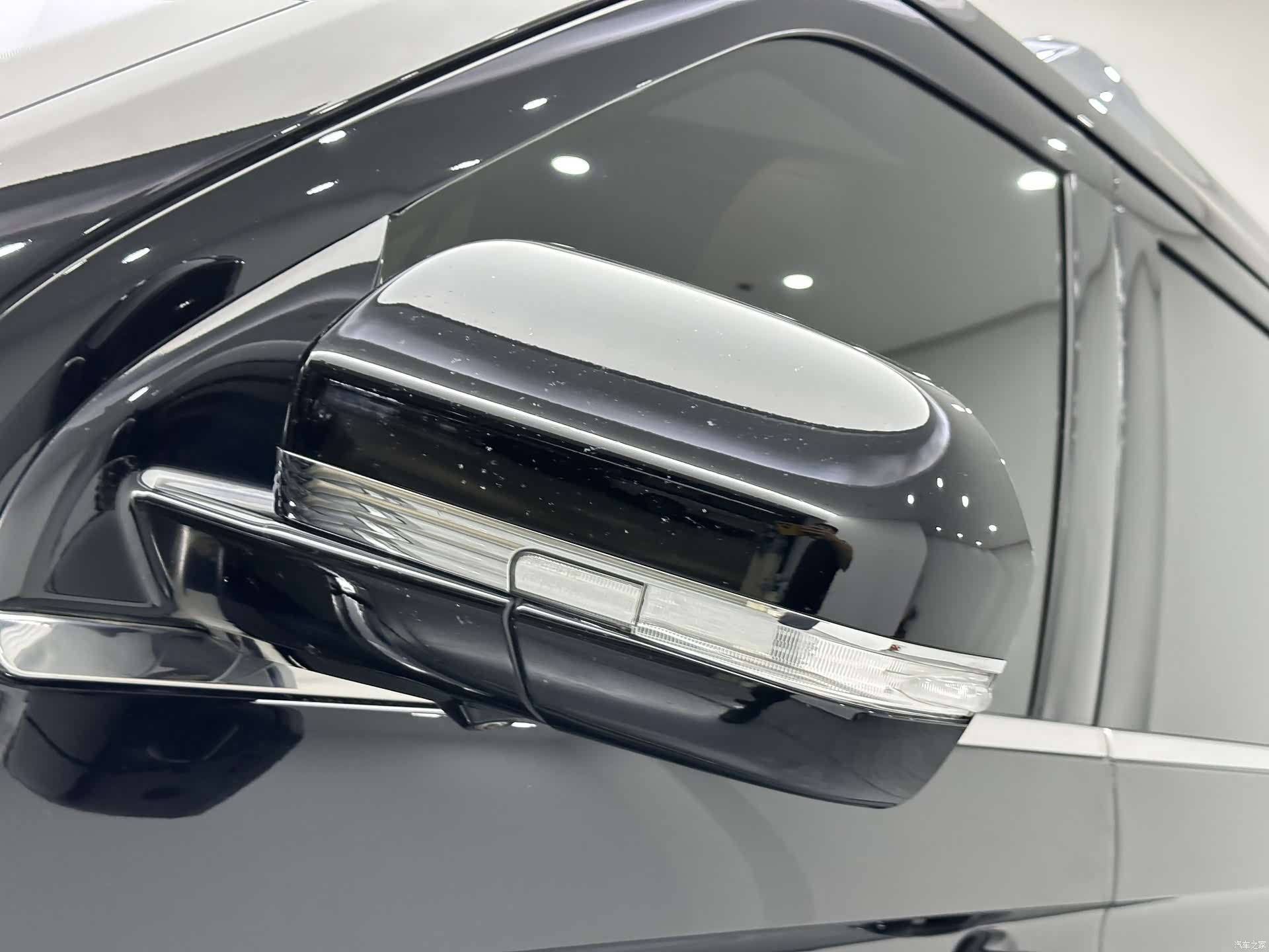 Lincoln Navigator, 2019 23