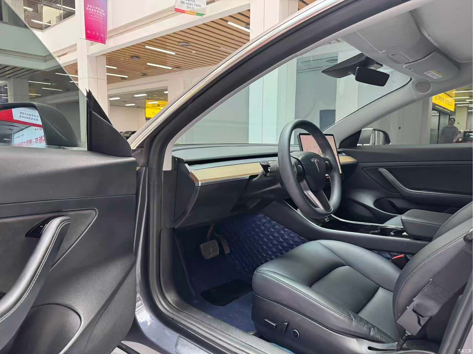 Tesla Model 3, 2021 9