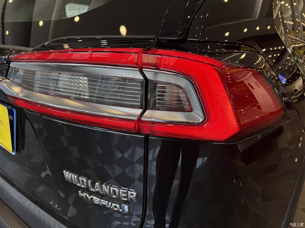 Toyota Wildlander, 2023 29