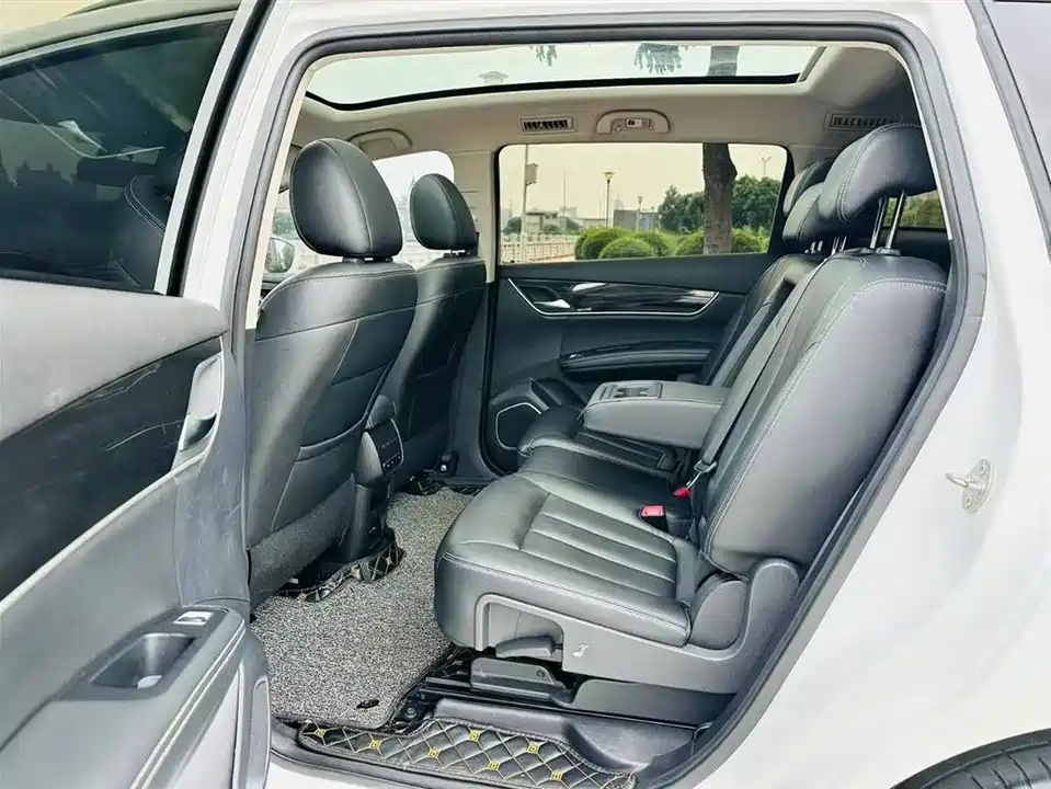 BYD Song MAX BYD Song MAX