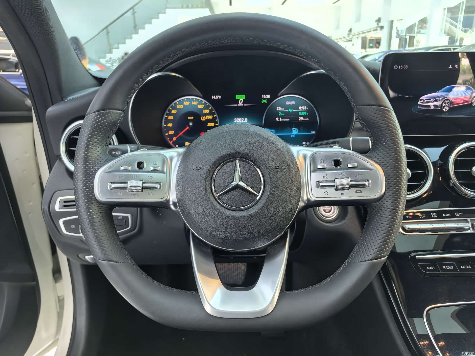 Mercedes-Benz C-Class, 2020 12