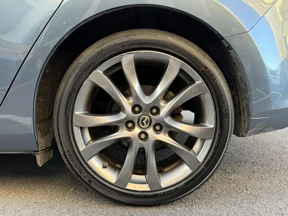Mazda Atez