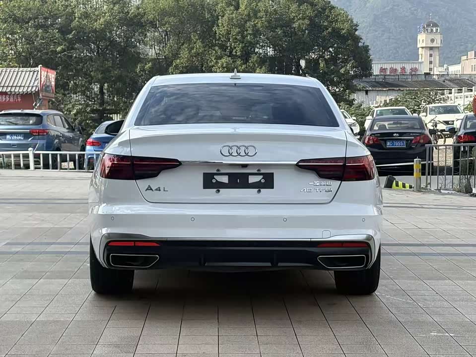 Audi A4L