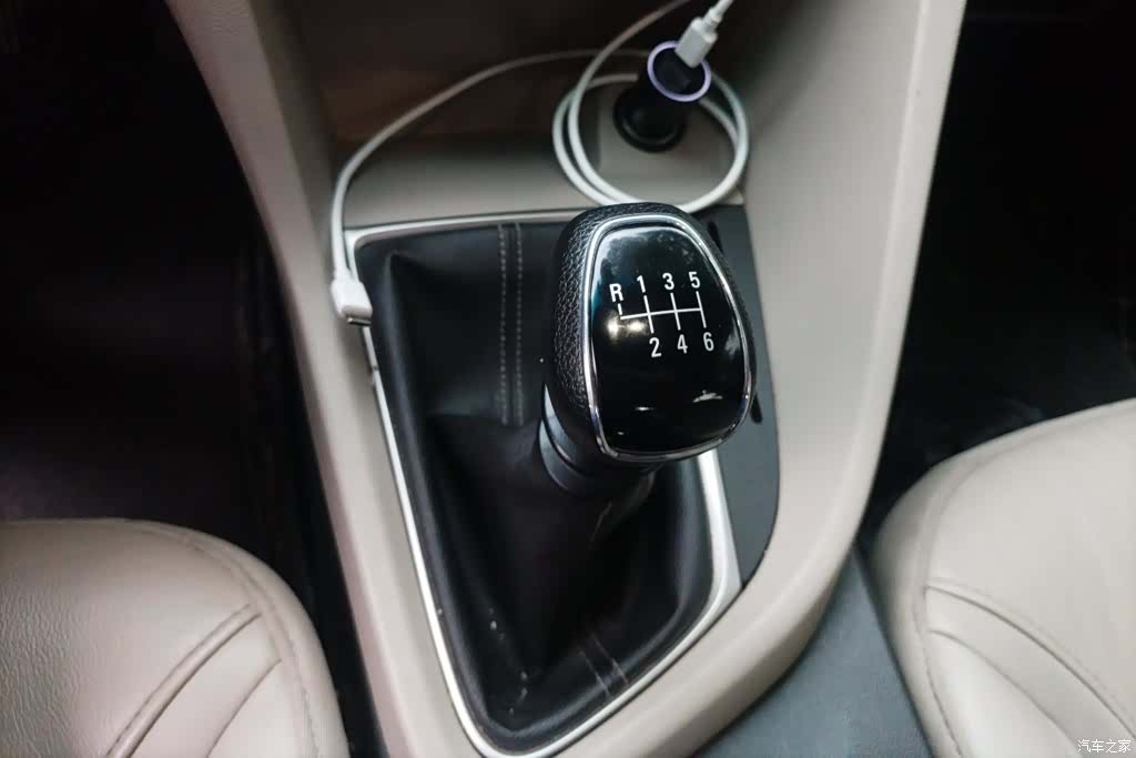 Buick V, 2018 16