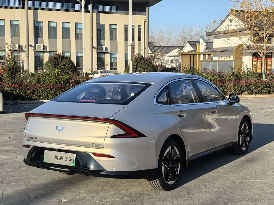 Wuling Wuling Starlight