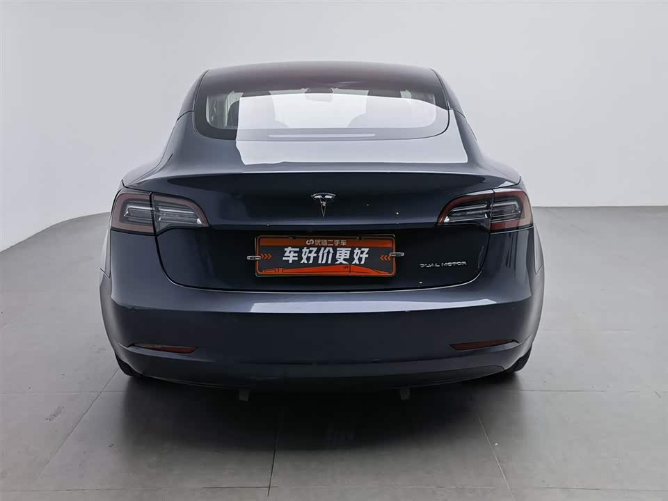 Tesla Model 3 Tesla Model 3