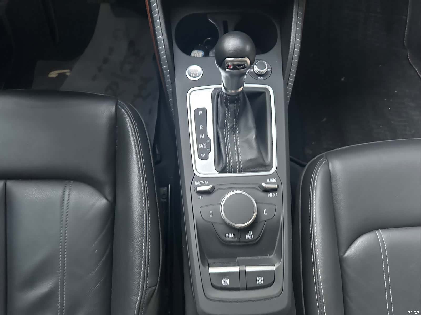 Audi Q2L, 2022 28