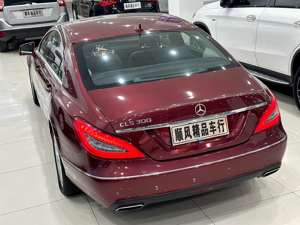 Mercedes-Benz CLS