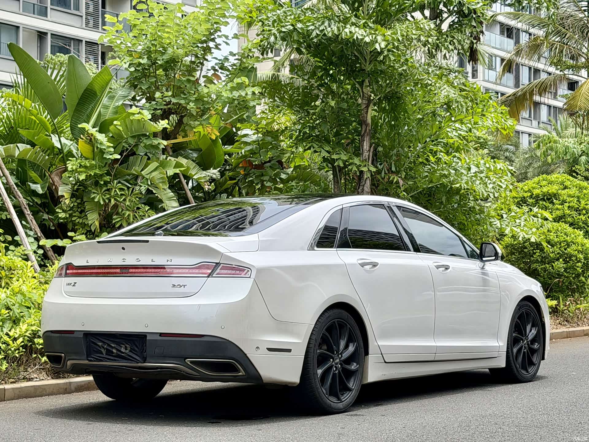 Lincoln MKZ, 2020 18