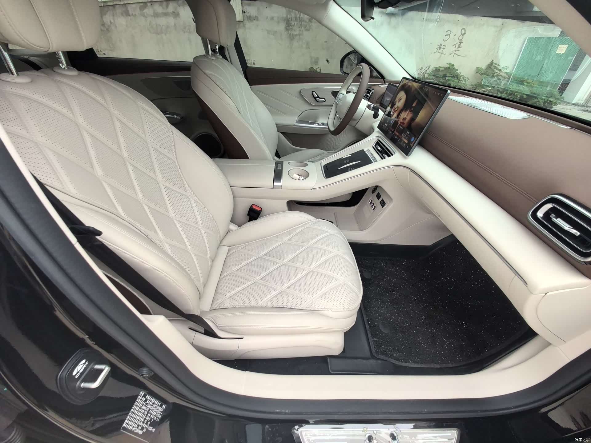 Chery A9L, 2025 14