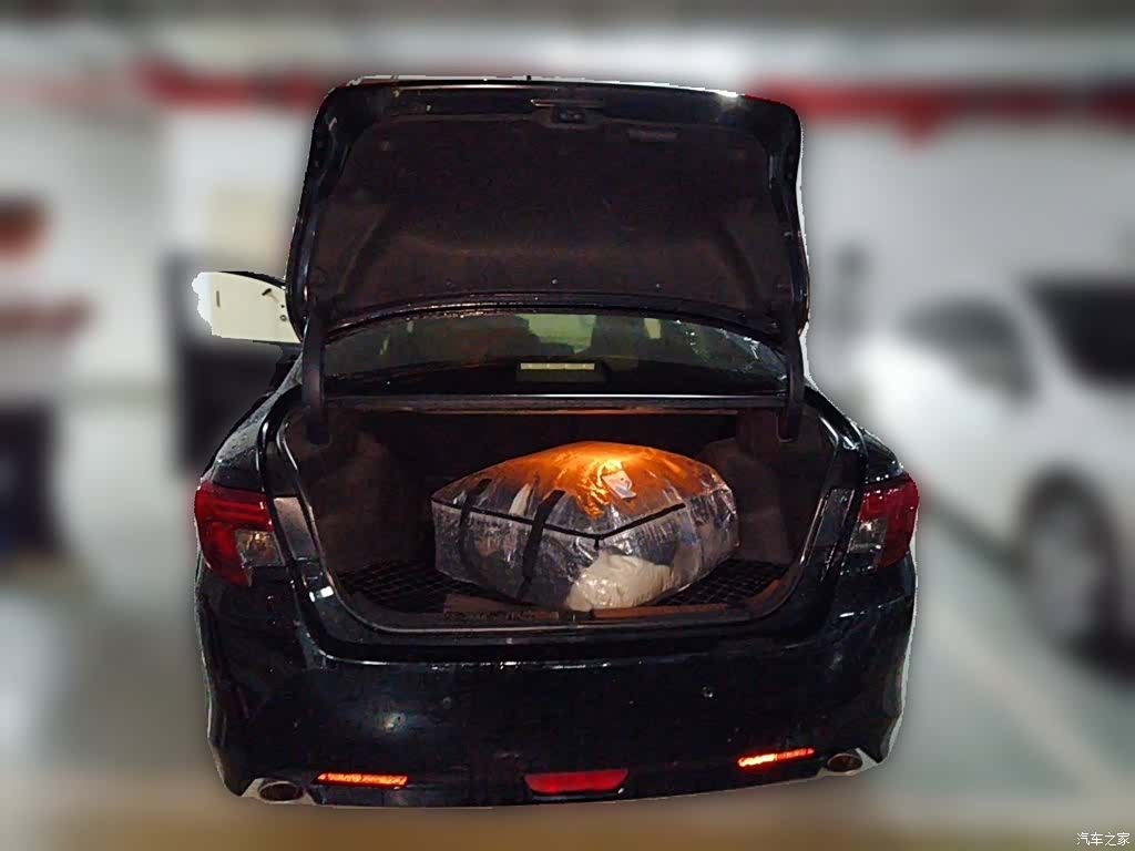 Toyota 2.5V, 2015 10