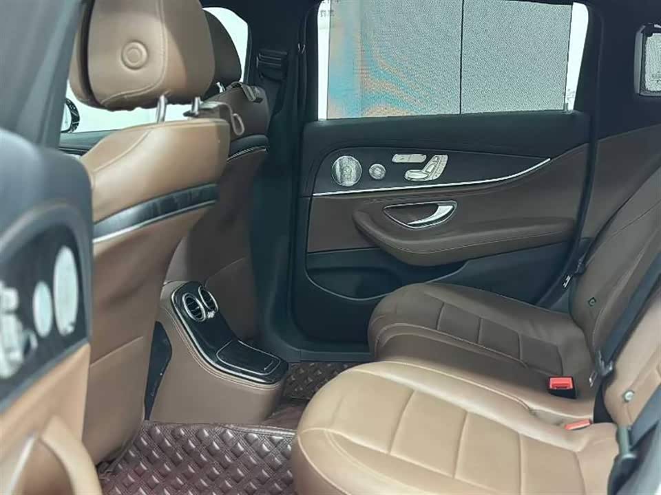 Mercedes-Benz E-class Mercedes-Benz E-class