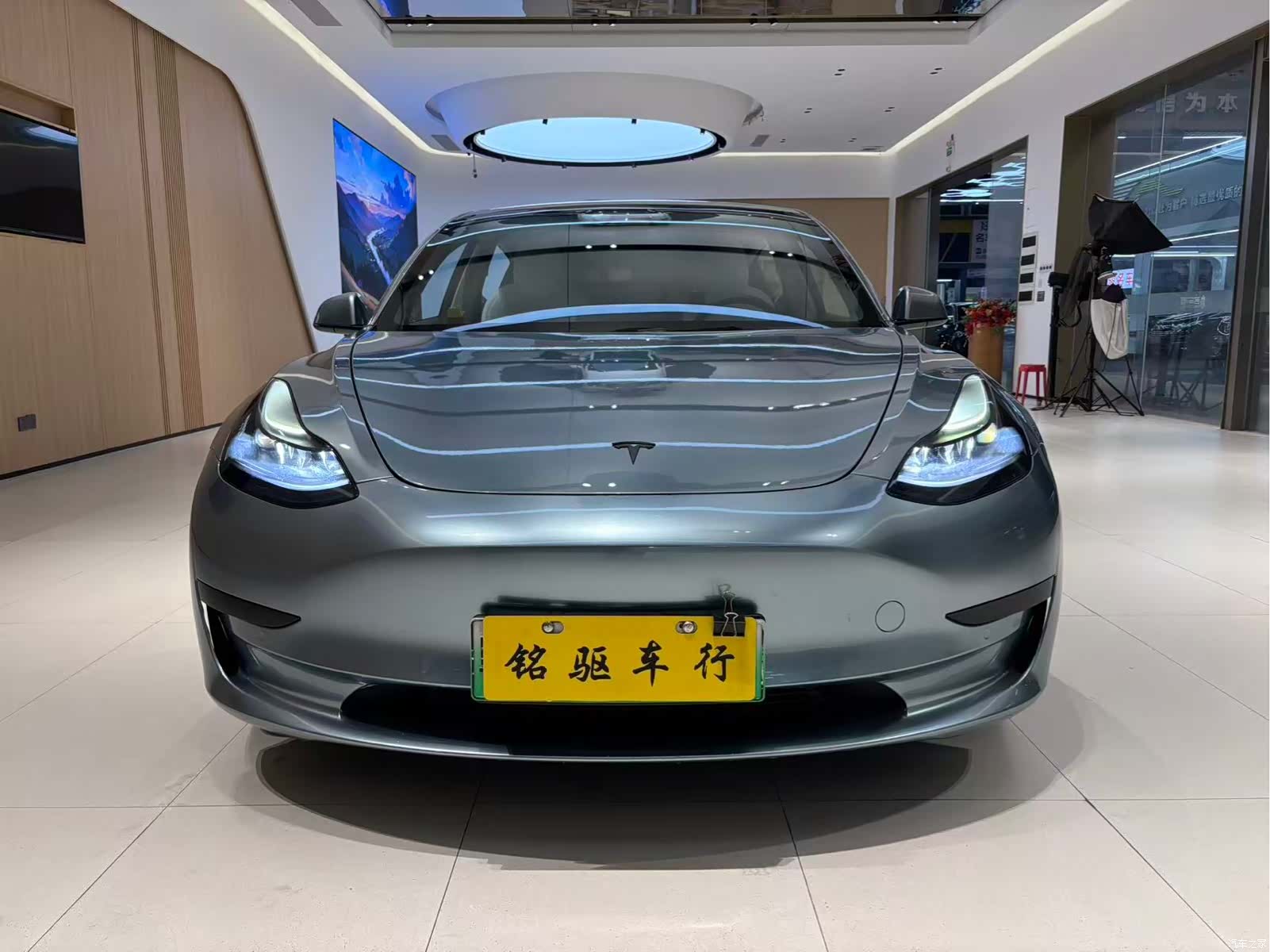 Tesla Model 3, 2021 2