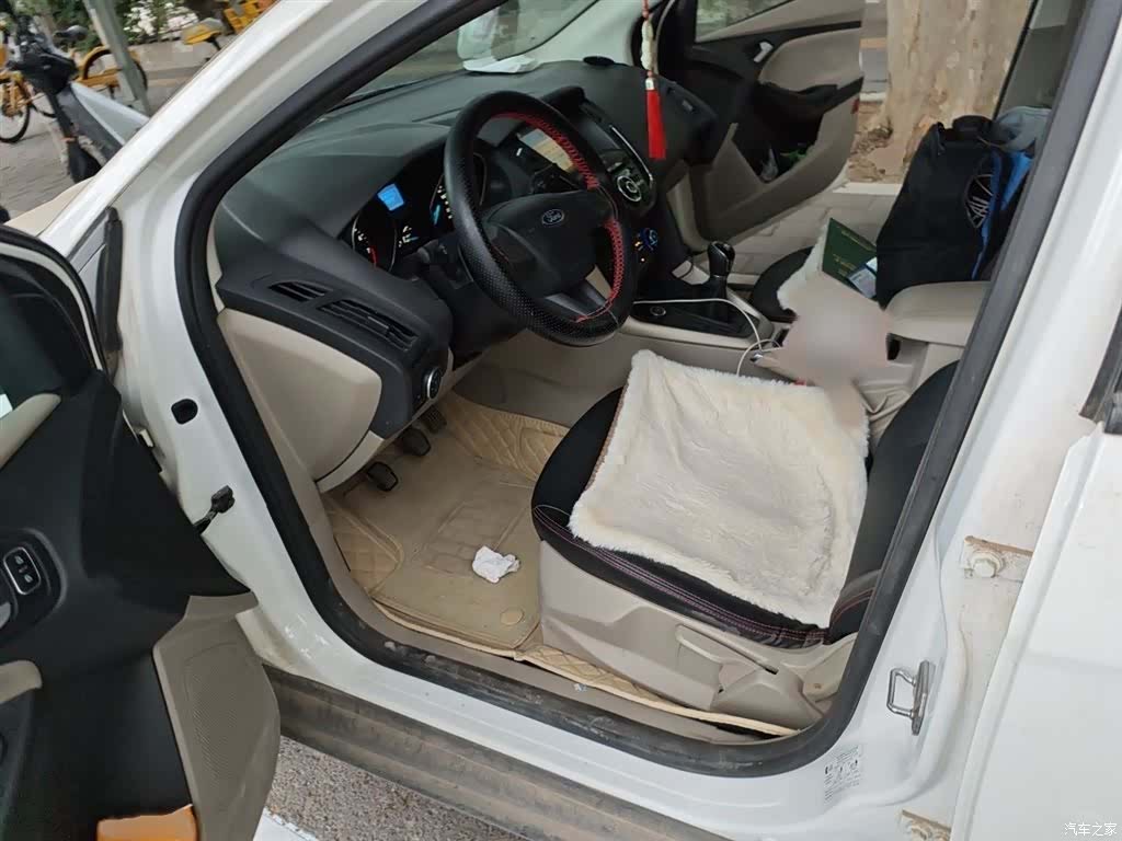 Ford Focus, 2016 14