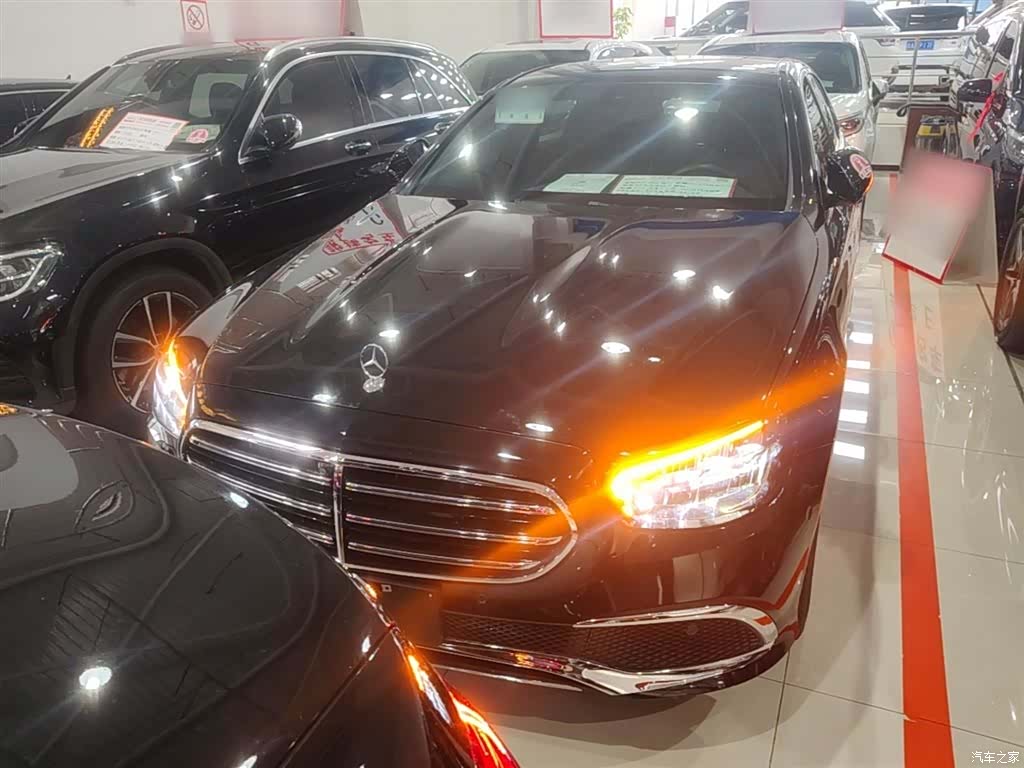Mercedes-Benz E-Class, 2021 3