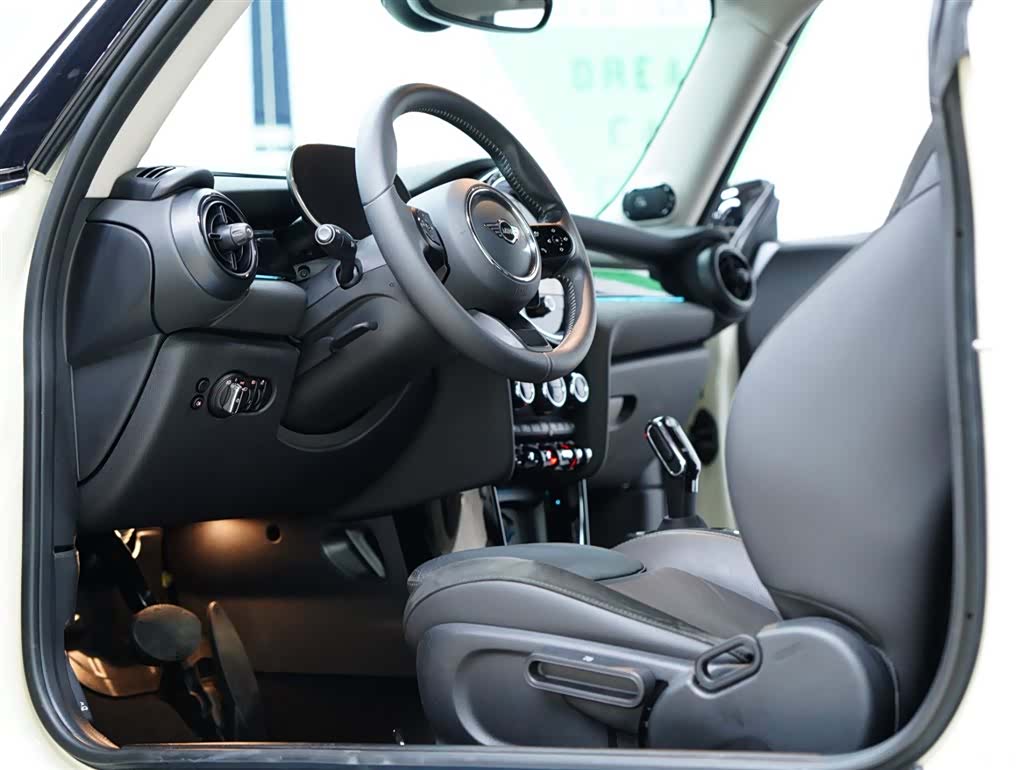 Mini Cooper, 2022 27