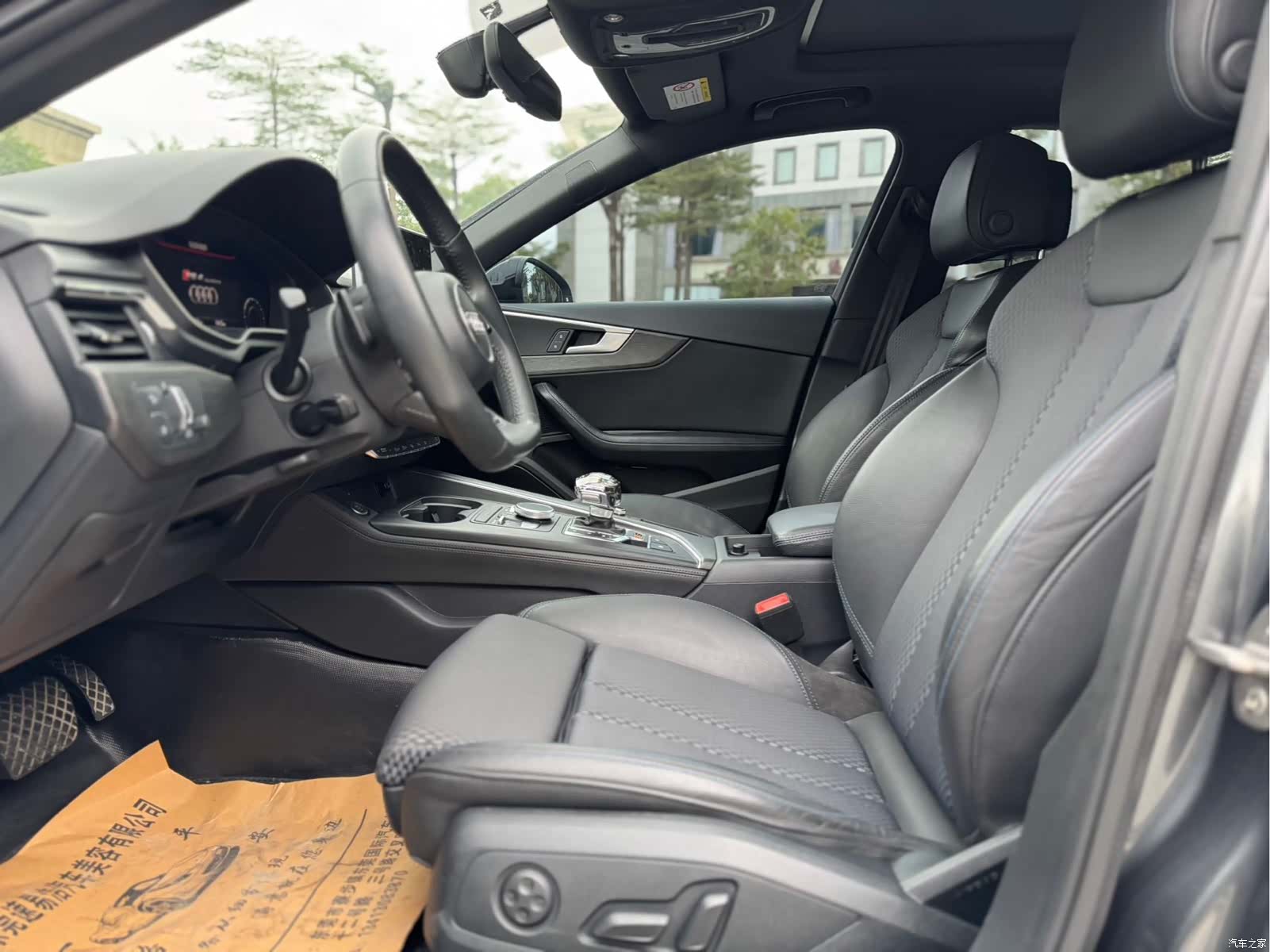 Audi A4L, 2019 4