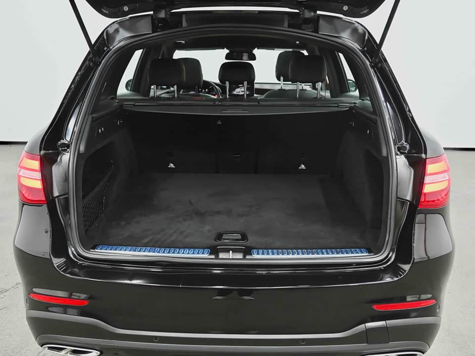 Mercedes-Benz GLC AMG