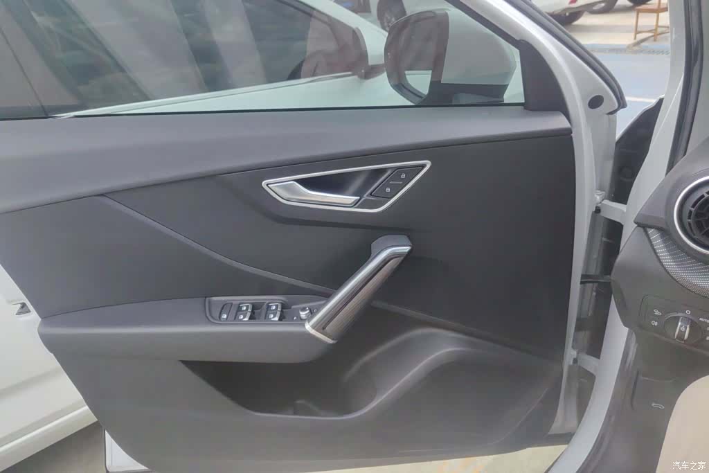Audi e-tron, 2020 7