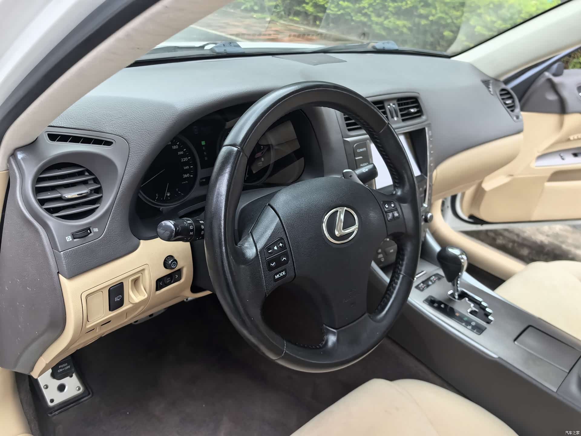 Lexus IS, 2010 18