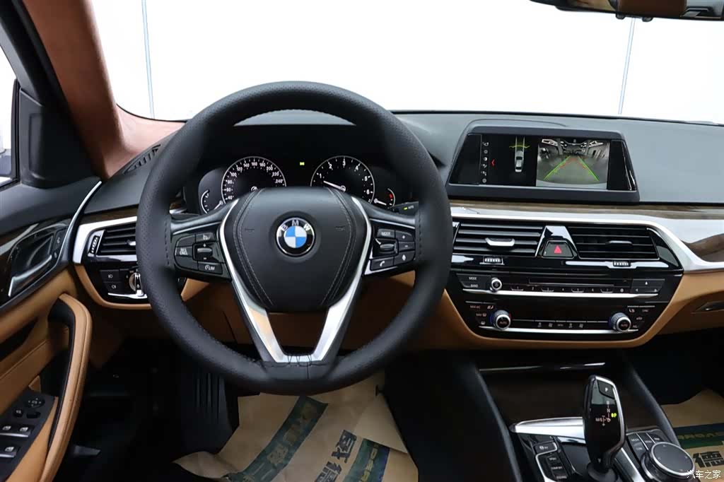 BMW 5 Series, 2017 28