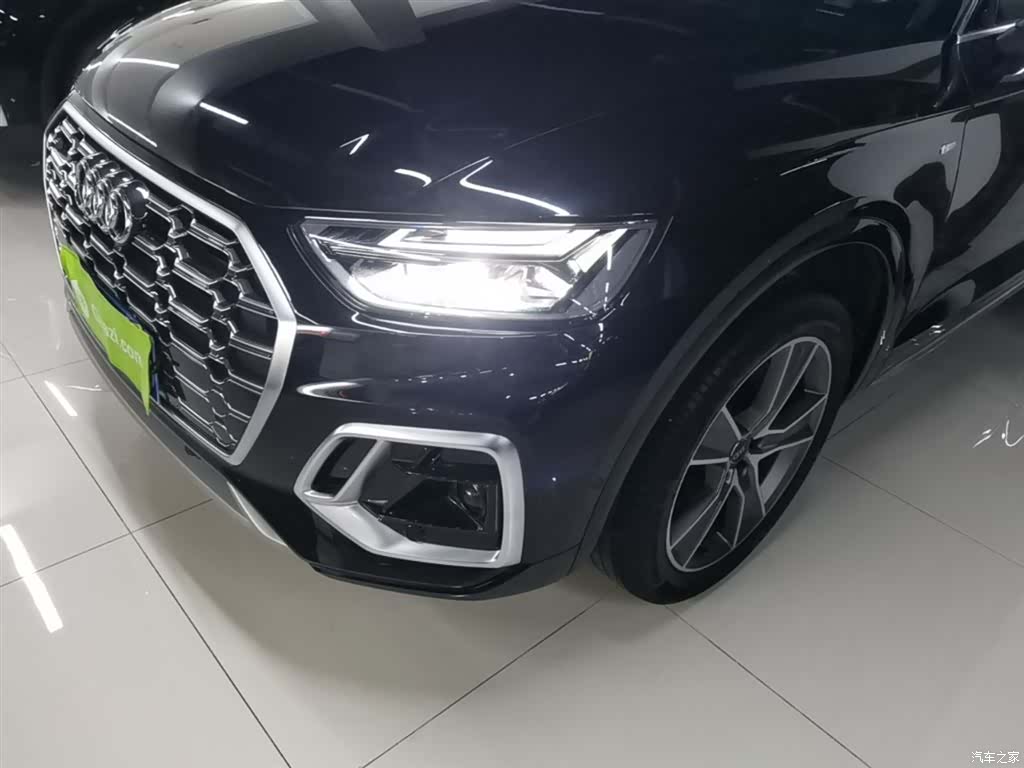 Audi Q5L, 2023 24