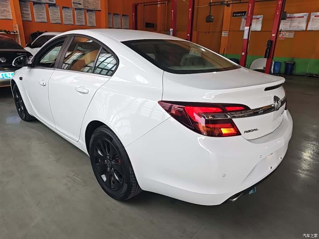 Buick Regal, 2017 все фото
