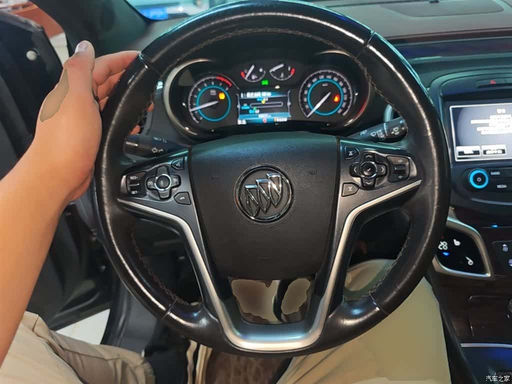 Buick LaCrosse, 2015 11