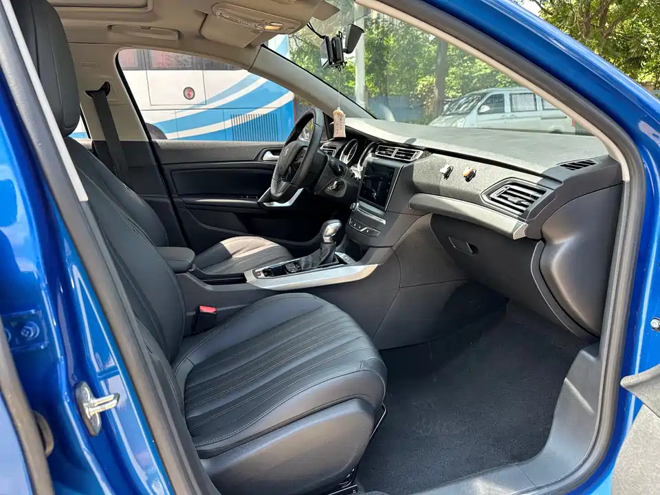 Peugeot 408 Peugeot 408