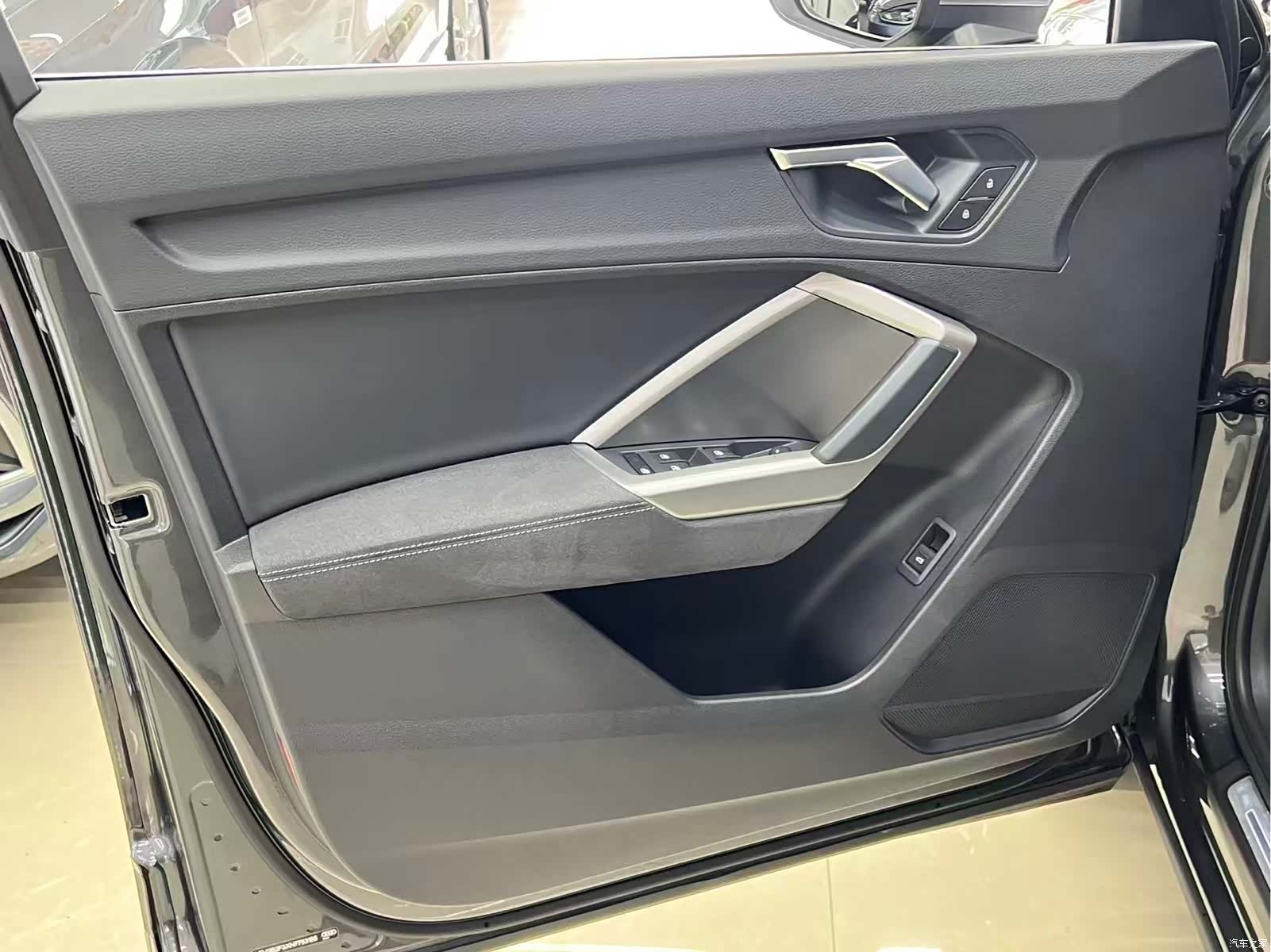 Audi Q3, 2023 19