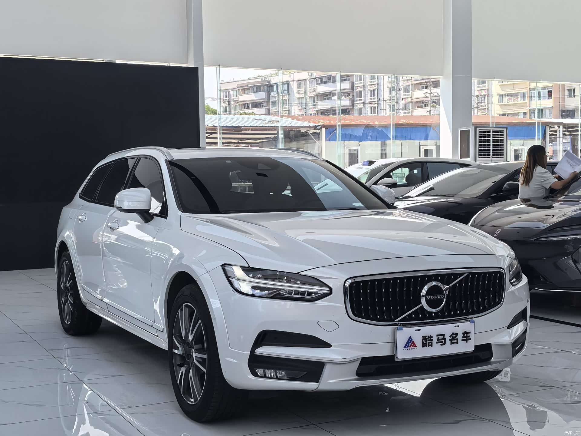 Volvo V90, 2020 3