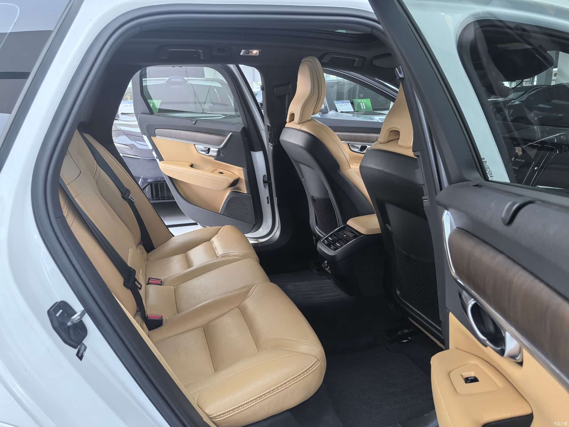 Volvo V90, 2020 9