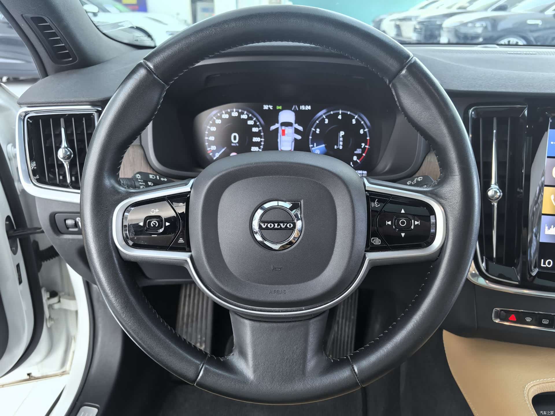 Volvo V90, 2020 11