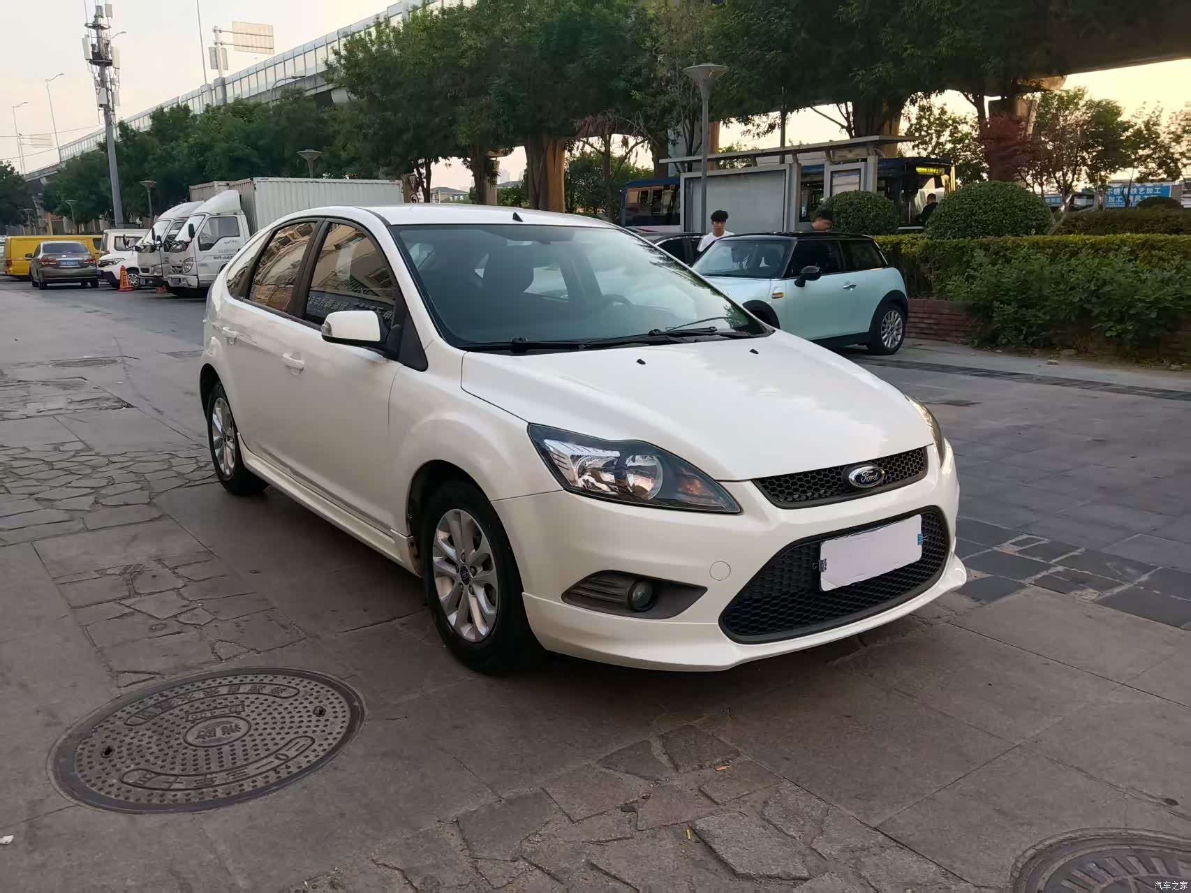Ford Focus, 2013 8