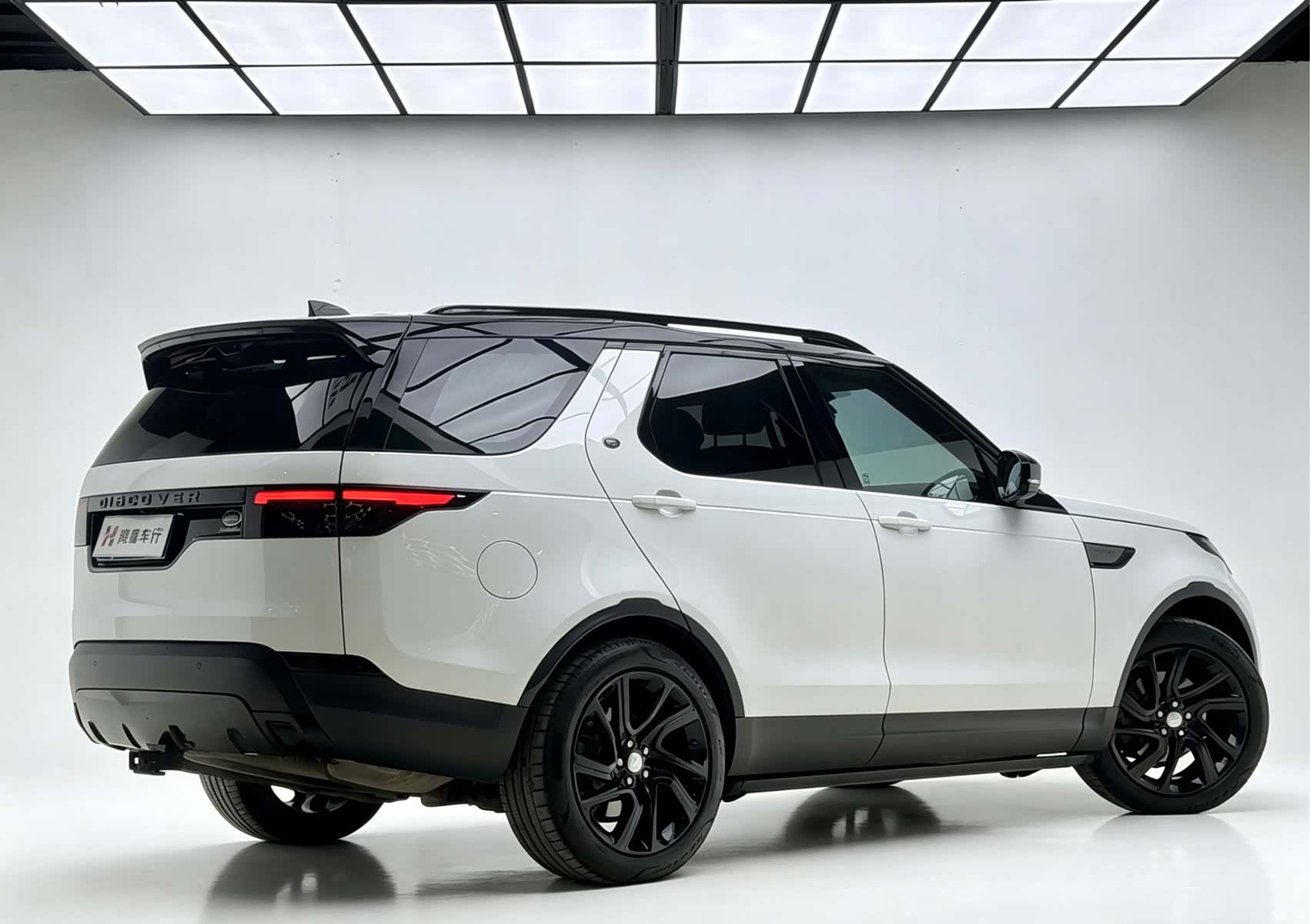 Land Rover Discovery, 2018 4