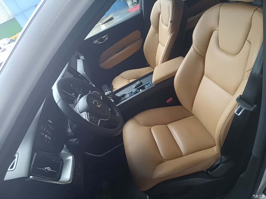 Volvo XC60, 2018 15