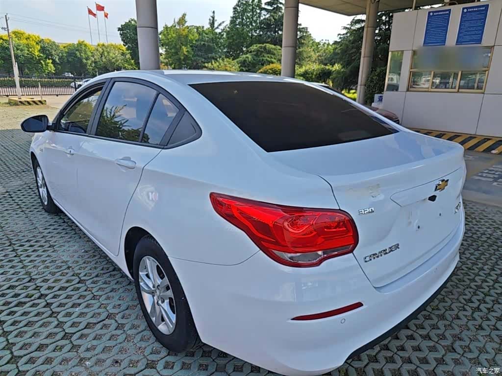 Chevrolet 320, 2019 все фото