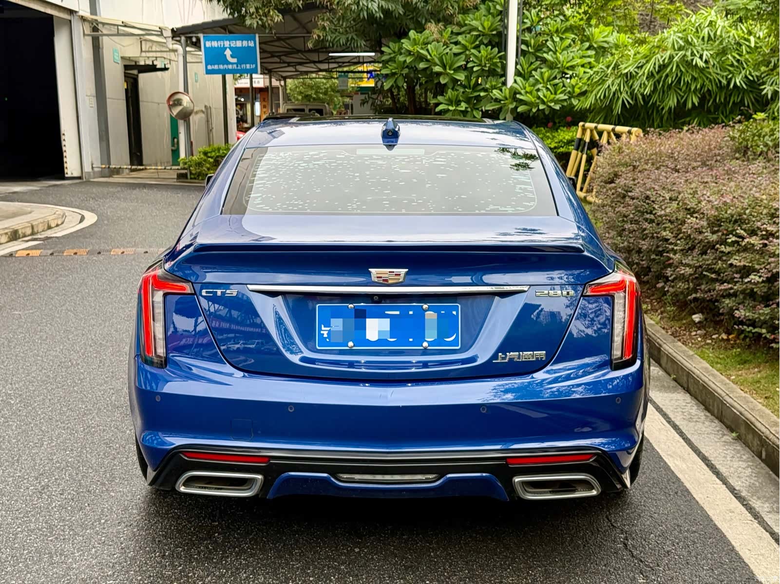 Cadillac CT5, 2022 все фото